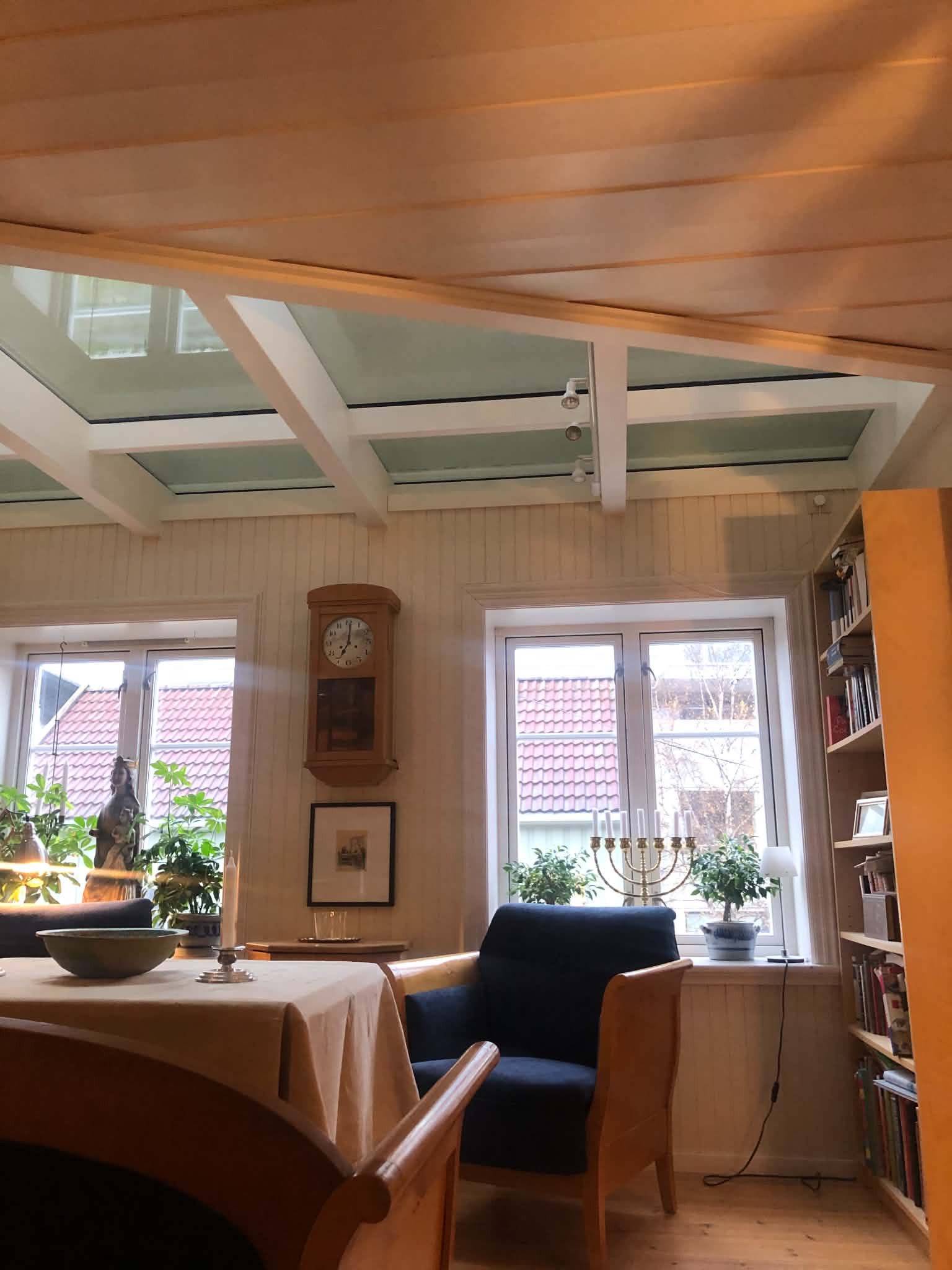 Tilbygg med nytt glasstak over stue